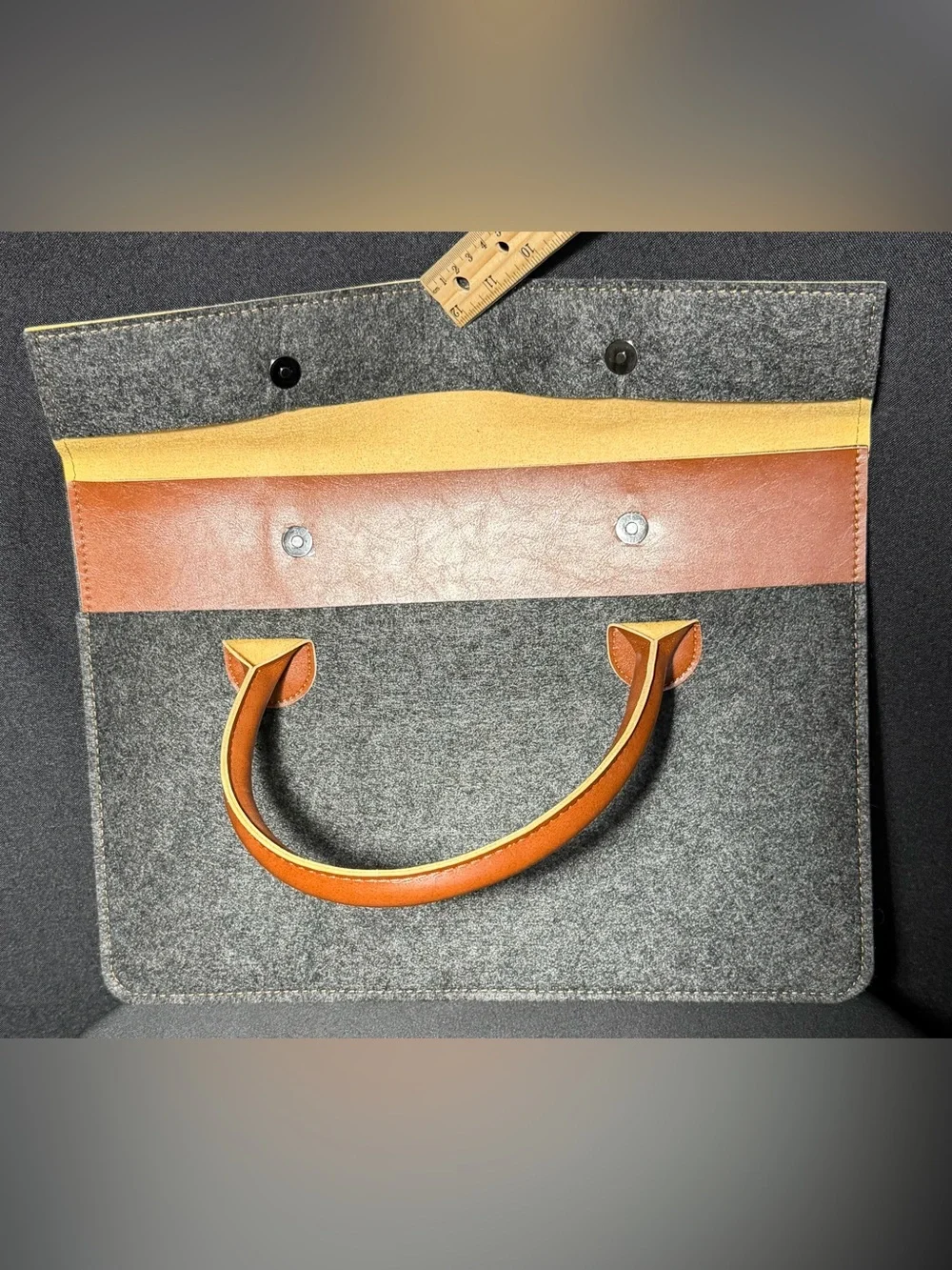 NWOT Drawiger Wool Leather Laptop Sleeve Briefcase 15” MacBook Gray